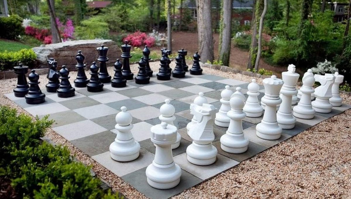 yard chess set