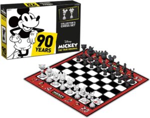 mickey mouse chess set